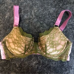 Dora Larsen Pink & Green Lace Underwire Bra 36B